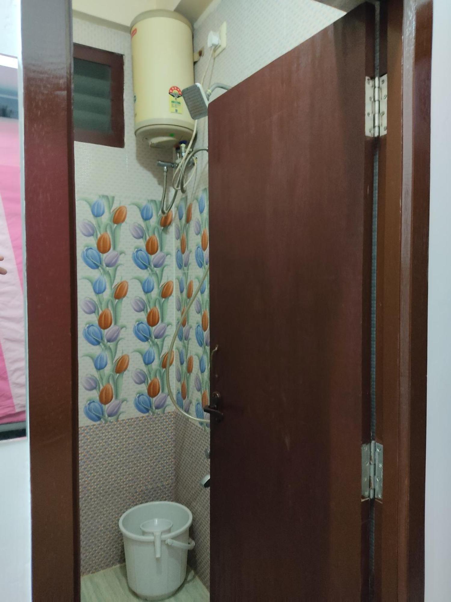 ホテル Manora Residency ポンディシェリ エクステリア 写真